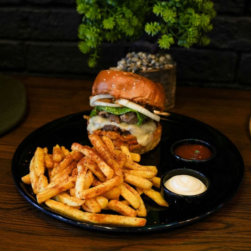 Fırın & Kavanoz Burger